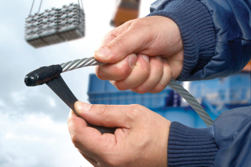 耐熱・耐侯・難燃性等を兼ね備えたtesa®4600登場！